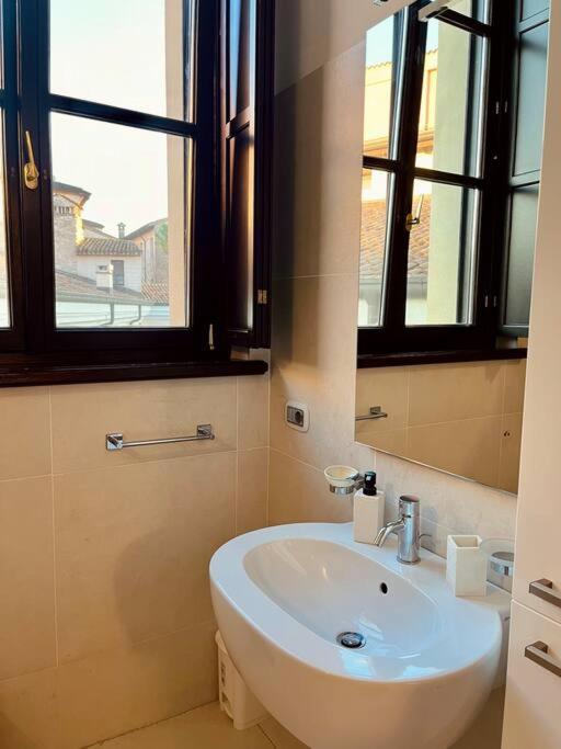 Residenza Frattini By Almanova Residenze Daire Mantua Dış mekan fotoğraf